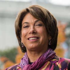 Laura D'Andrea Tyson