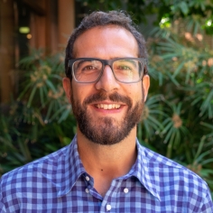 headshot of Diego Pirillo