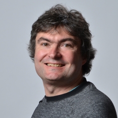 headshot of Holger Mueller